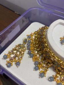 Elegant Grey &amp; Gold Necklace Set