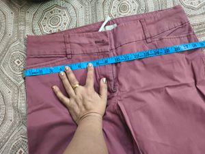 Pink Women's Pants in 30-32 waist