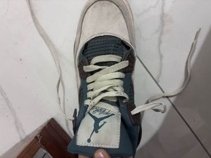 Jordan Sneakers