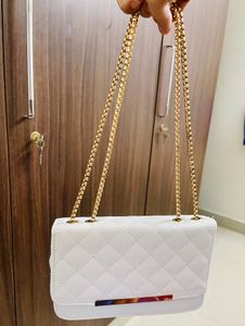 White Slingbag