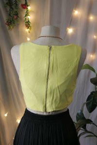 Chic Yellow Crop Blouse Top