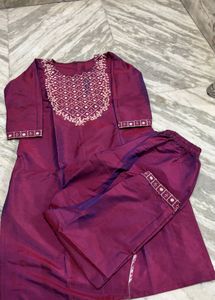 Elegant Purple Embroidered Kurta Set