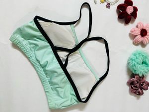 Comfortable Mint Green Sports Bra