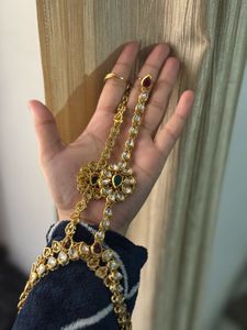 Elegant Kundan Hathphool