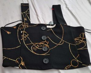Stylish Black &amp; Gold Chain Print Top