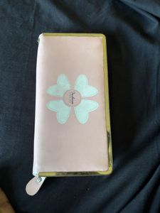 Pink Flower Design Long Wallet – Spacious & Stylis
