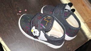 Cute Girls' Colorful Text Print Shoes