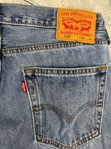 Levi's Baggy Blue Denim Jeans