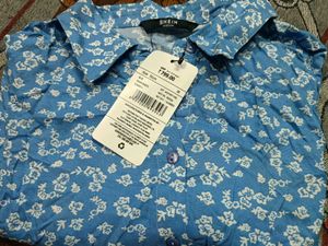 Blue Floral Print Button-Up Shirt