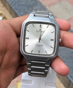 Titan Quartz Men's Watch - Classic Style