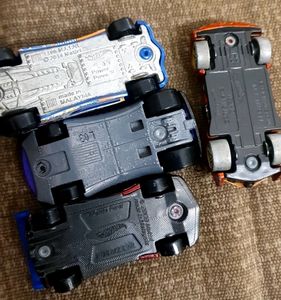 Combo Of 4 Original Hotwheels Car