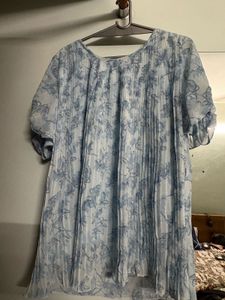Blue Floral Pleated Tunic Top