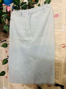 Floral Embroidered Denim Skirt