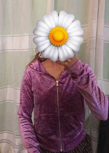 get any velvet sweater l-