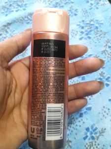 Lakme Peach Milk Intense Moisturiser