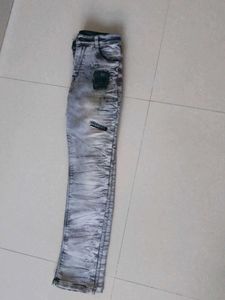 Acid Wash Graphic Jeans(Clearance Sale)