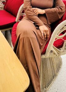 Savana elegant Brown Ribbed Maxi Dress