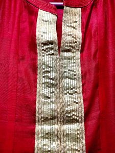 Elegant Red Kurta with Gold Embellishments
