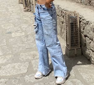Wide Leg Jeans with Pockets