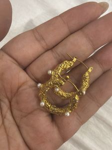 Gold Tone Hoop Earrings with Pearls
