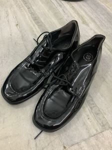 Glossy Black Lace-Up Oxford Shoes
