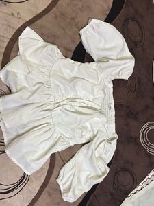 Stylish White Puff Sleeve Top