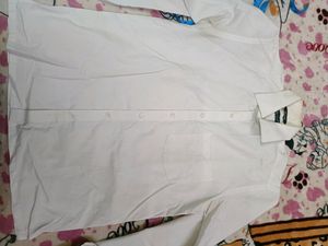 White Full Sleeves Shirt For Men In L Size