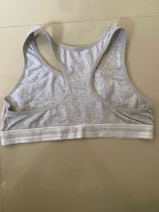 Gray Workout Set - Capris &amp; Sports Bra