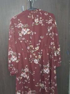 Chic Floral Print Dress