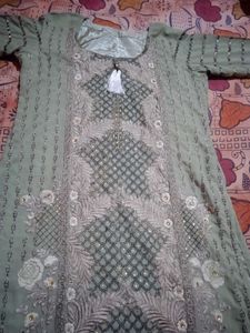 Elegant Embellished Kurta Set with Dupatta