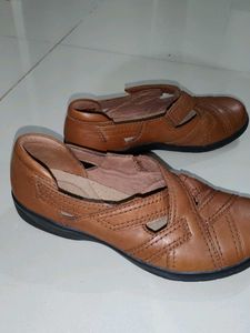 Genuine Leather Ballet Flats Clarks