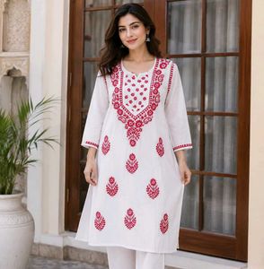 Elegant White Kurta with Red Embroidery