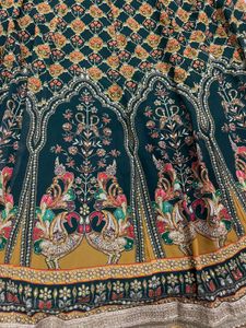 a Beautiful Green &amp; Yellow Combination Lenhga