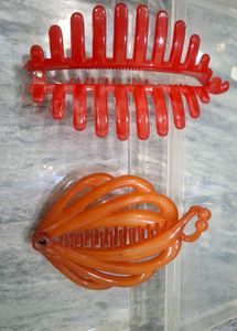 Set of 2 Vintage Banana Hair Clips