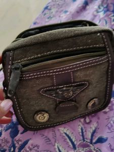 Stylish Crossbody Bag for Everyday Use
