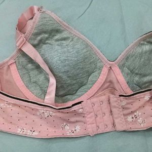 😍 Pink Floral Padded Bra