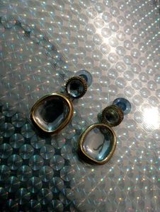 Elegant Kundan Stone Earrings