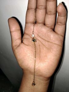 Delicate Gold Chain Bracelet with Charm