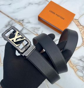 Louis Vuitton Men’s Leather Belt