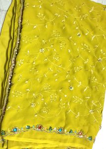 OLIVE GREEN COLOURED SAREE FOR WOMEN