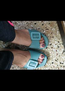 Stylish Teal Buckle Slides in5.5 size 39 no.