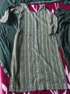green kurta set