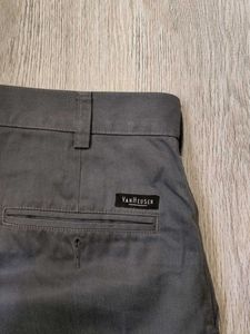 Ma6199 Van Heusen baggy Pant waist 34 inches