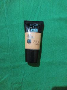 Maybelline Fit Me Matte + Poreless Foundation