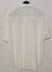 Men's Off White Short Sleeve Button-Up Shirt