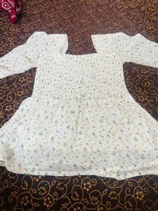 floral korean top