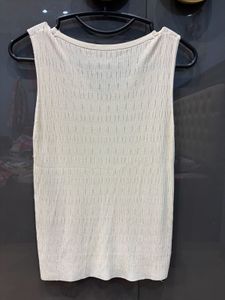 Sparkly V-Neck Sleeveless Knit Top