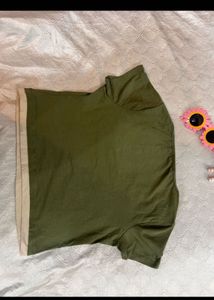 cute Korean style crop top with neck detail