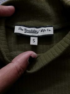 The Roadster Life Co. Crop Top