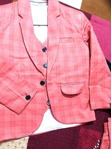 Men's Coral Checked Waistcoat